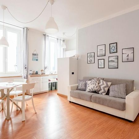 Mazzini 12, Elegant Central Apartment With Free Private Garage 800 M, Air Conditioning, Wi-Fi, Just 100 M From The Public Beach Rapallo Exterior foto