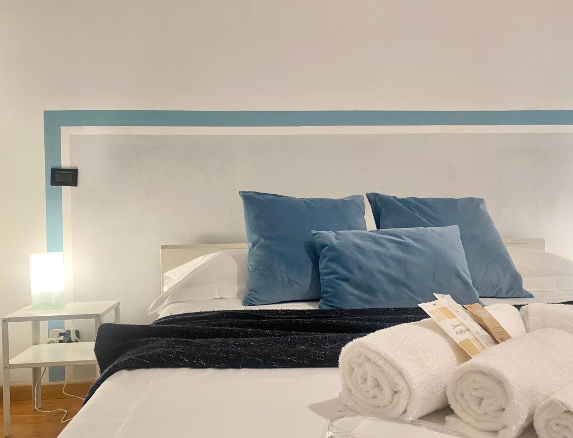 Mazzini 12, Elegant Central Apartment With Free Private Garage 800 M, Air Conditioning, Wi-Fi, Just 100 M From The Public Beach Rapallo Exterior foto