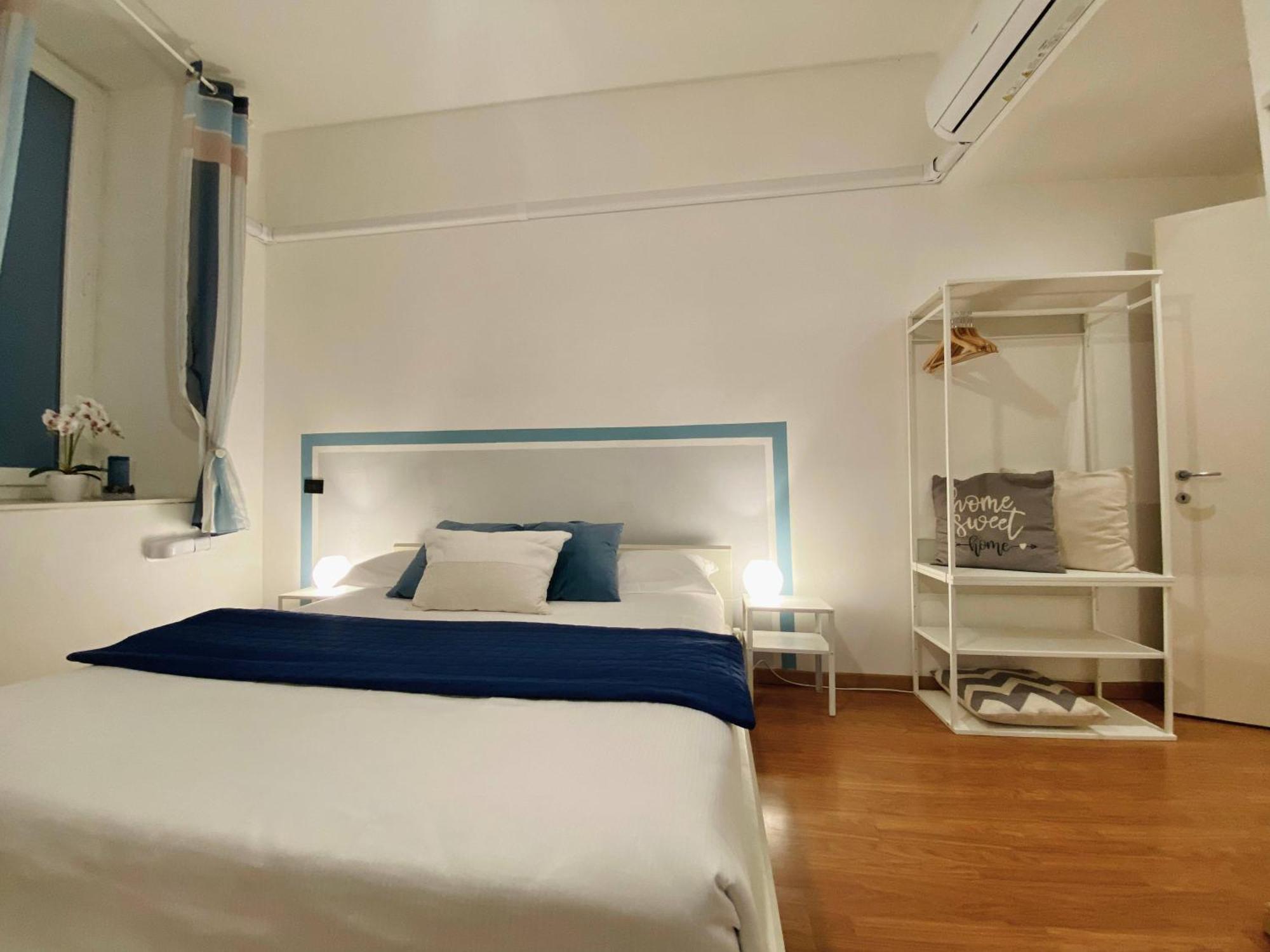 Mazzini 12, Elegant Central Apartment With Free Private Garage 800 M, Air Conditioning, Wi-Fi, Just 100 M From The Public Beach Rapallo Exterior foto