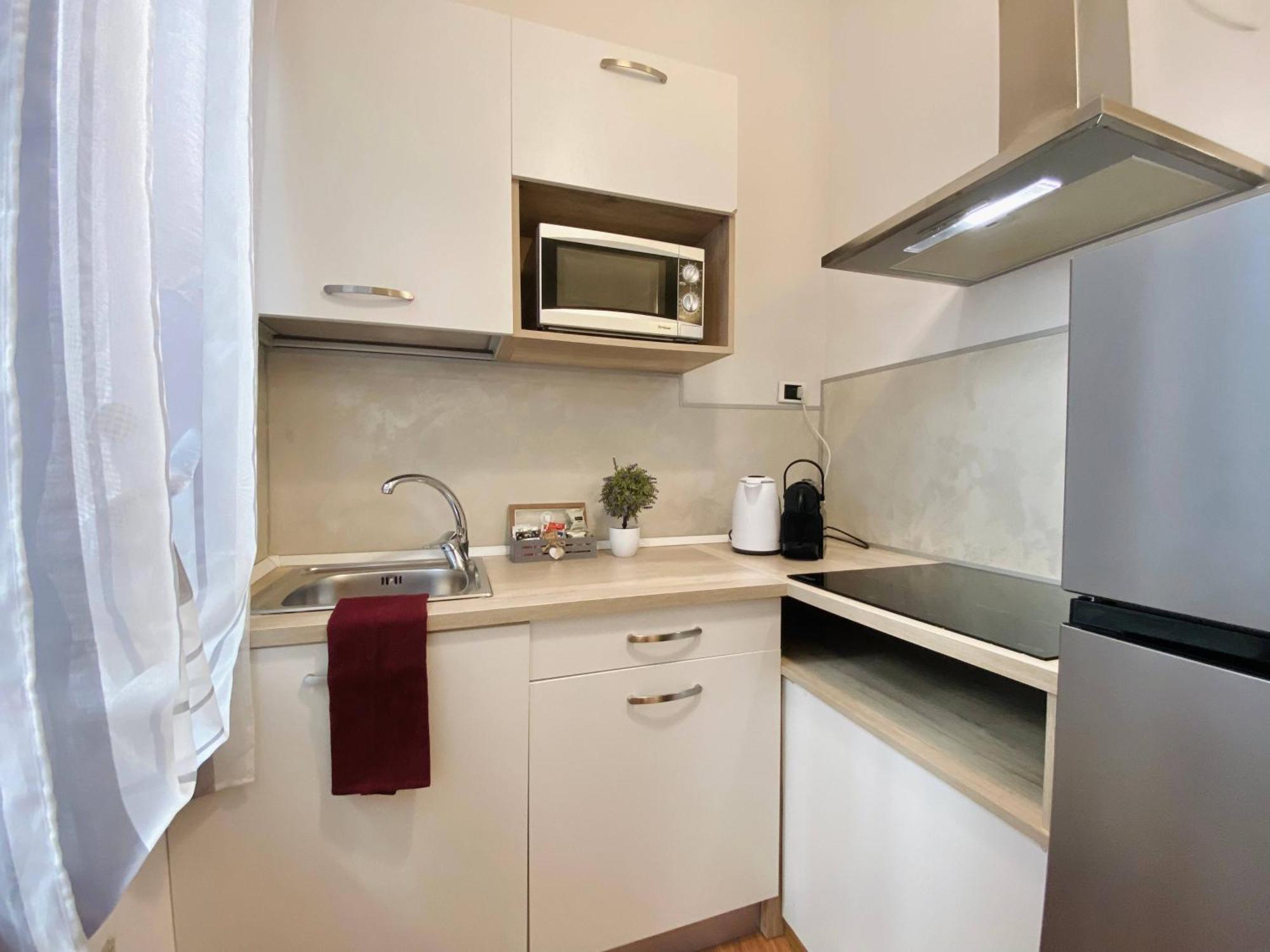 Mazzini 12, Elegant Central Apartment With Free Private Garage 800 M, Air Conditioning, Wi-Fi, Just 100 M From The Public Beach Rapallo Exterior foto