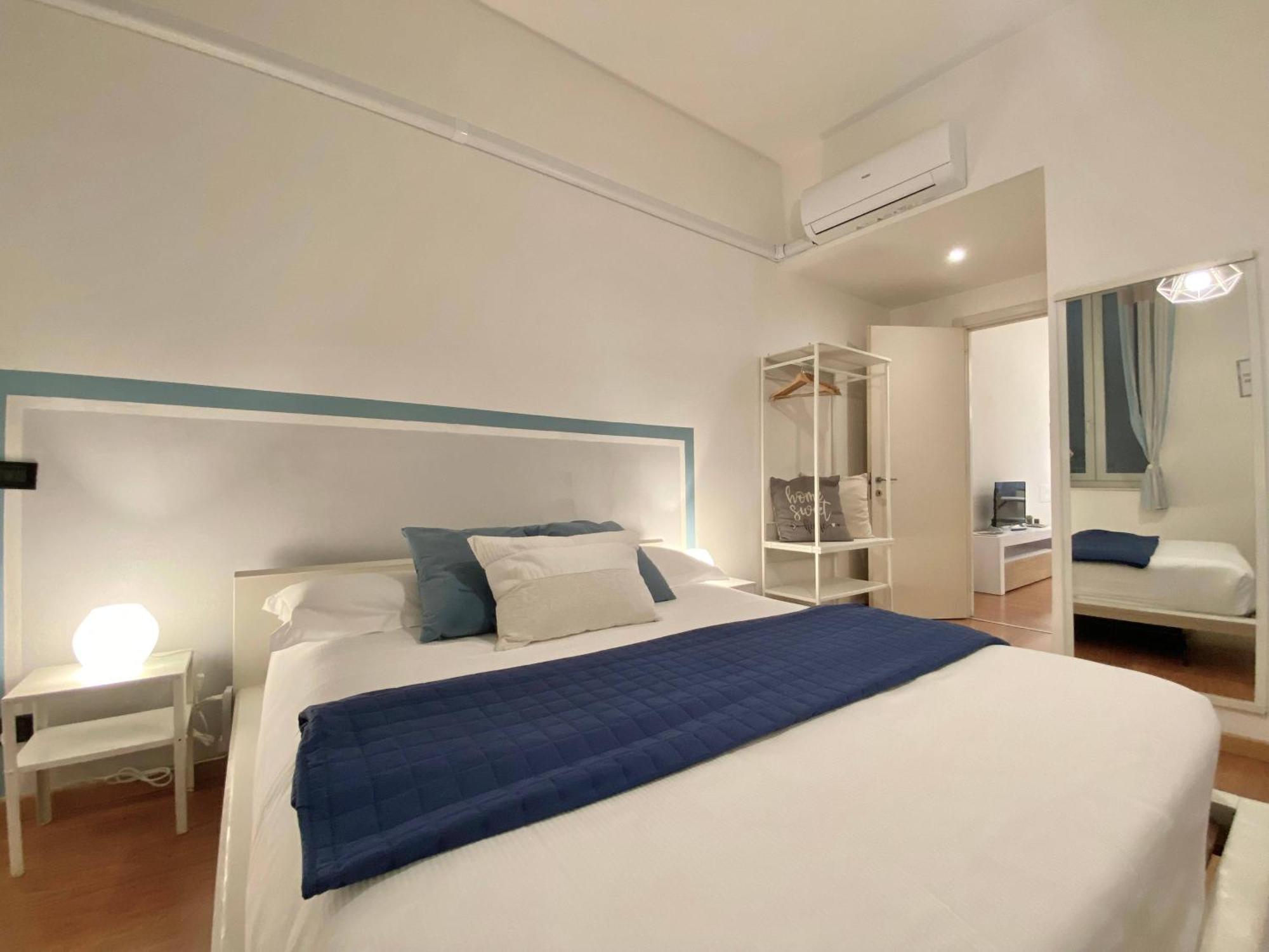 Mazzini 12, Elegant Central Apartment With Free Private Garage 800 M, Air Conditioning, Wi-Fi, Just 100 M From The Public Beach Rapallo Exterior foto