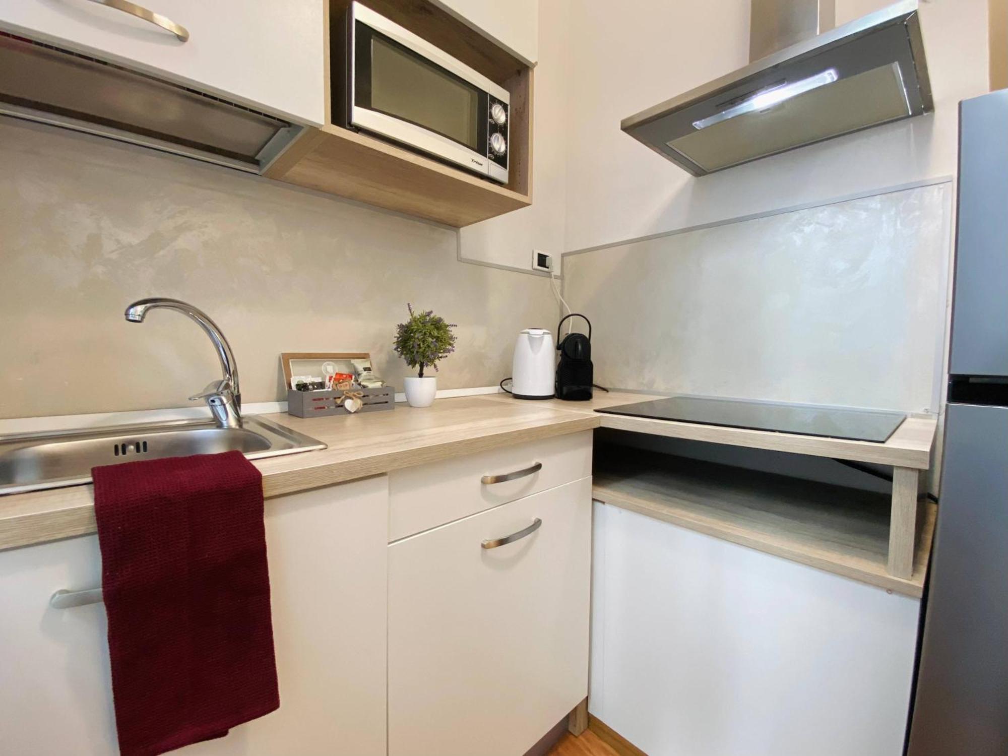 Mazzini 12, Elegant Central Apartment With Free Private Garage 800 M, Air Conditioning, Wi-Fi, Just 100 M From The Public Beach Rapallo Exterior foto